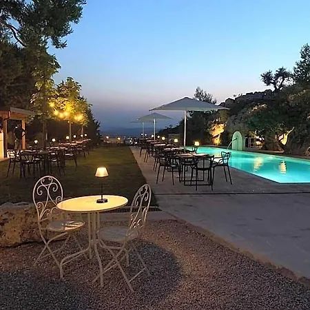Masseria Santa Lucia 3* Matera