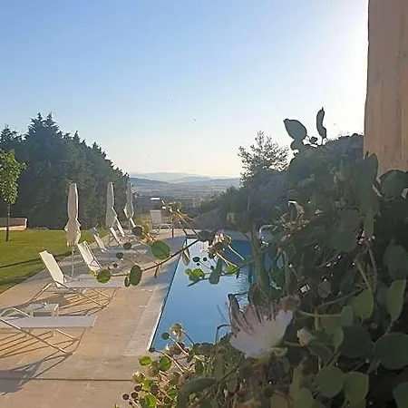 Masseria Santa Lucia Hotel 3*