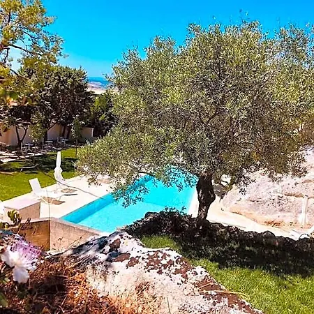 Hotel Masseria Santa Lucia