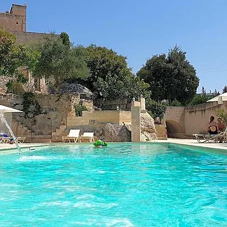 Masseria Santa Lucia 3*