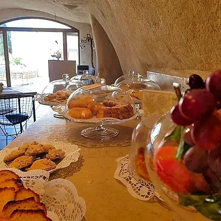 Masseria Santa Lucia Hotel 3*